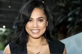 堪称nba模范夫妻！库里妻子阿耶莎多才多艺，颜值却被球迷吐槽图片