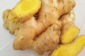 小黄姜和普通生姜的区别有哪些？为什么小黄姜要贵？图片