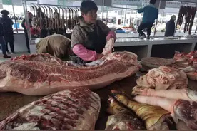 农村大妈“四字经”，区分“土猪肉”和“饲料猪”，一学就会图片