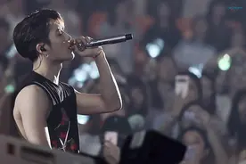 王嘉尔照片合集图片