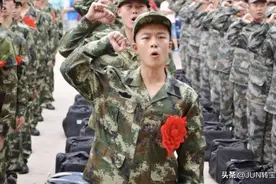 为何新兵入伍需要先销户？不得不说，国家想得很周到图片