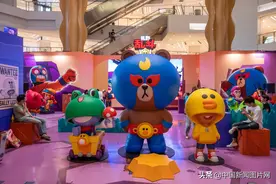 上海：“荒野乱斗”限时竞技场登陆商场图片