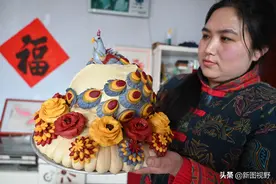 腊月天里，38岁山村小媳妇闭门谢客蒸馒头，出锅后颠覆人的想象图片