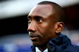 哈塞尔巴因克：以罗纳尔多为参照标准，亨利是具有边锋特质的中锋图片