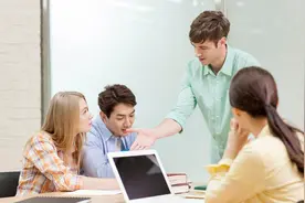 现如今，出国做交流访问学者怎么样？图片