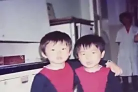 7年前医院抱错孩子，发现后，两家人都不愿交换，生和养哪个重要图片