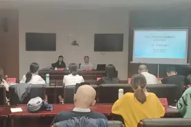 青山区：“3岗18级”薪酬体系建设提高社区工作者待遇图片