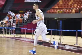 CBA速递：老马爱徒离队，阿不都顶薪续约，小丁复出首战砍6分图片