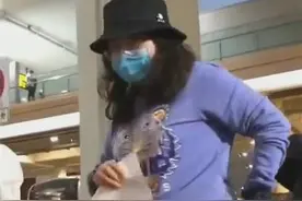 女子泰国归来，大闹重庆机场：我就不隔离，你要耽误我回家我就去告你！图片