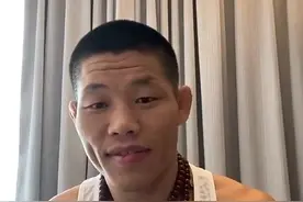 李景亮：奇马耶夫很优秀，我不会被这次失败所打败！我会回来的图片