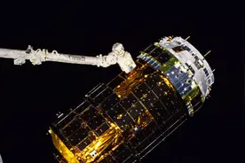 脱离国际空间站，日本货运宇宙飞船成一团火球，专家：暴露背后实力图片