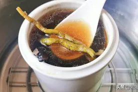 广东靓汤：灵芝石斛汤，营养好喝助睡眠，经常熬夜失眠的人请收藏图片