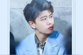 任嘉伦：人不能不工作，不工作就会死得早图片