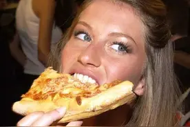 吉赛尔·邦辰是怎么从红酒、香烟不离手蜕变成运动养生达人的？图片