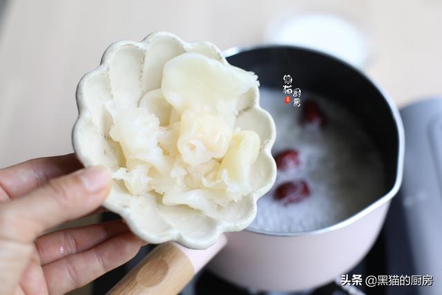 芡实能与花胶煲汤吗 2026年芡实能与花胶煲汤吗怎么做