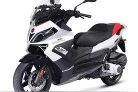 阿普利亚发布SR MAX250 GT-Sport版本，2.98万，真鸡肋图片