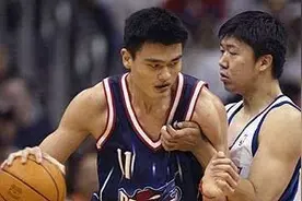 [NBA巨星故事]姚明职业生涯，他的名字不仅仅代表一个人图片