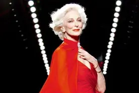 30岁身材40岁面孔 89岁高龄仍要爱情的地表最强“美魔女”图片