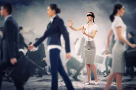 致命老板娘图片