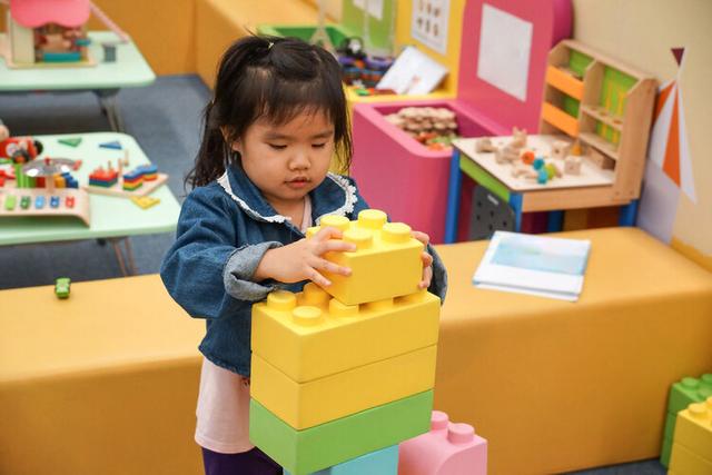 八岁女孩能吃燕窝吗 2026年八岁女孩可以吃燕窝吗?
