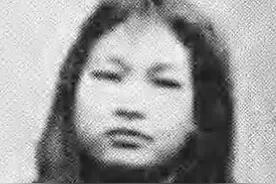 当她浑身被敌人插满了刺刀时，仍然高呼共产党万岁！我党的好儿女图片