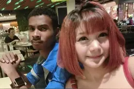 为什么很多漂亮女生不抗拒长得又丑又矮的男生？图片