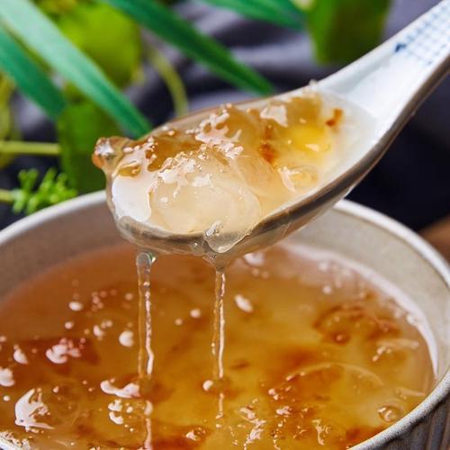 雪燕的功效与作用禁忌 2026年雪燕的功效与作用禁忌桃胶怎么吃