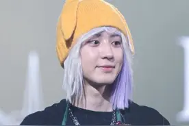 EXO女装大佬朴灿烈，有颜任性系列图片