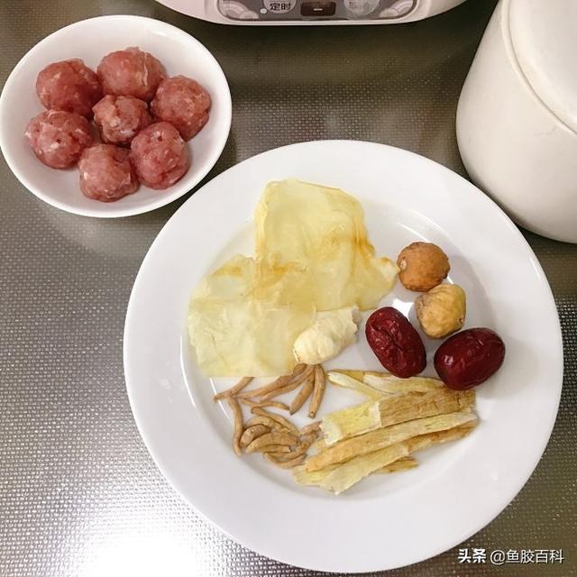 花胶竹荪瑶柱瘦肉汤的做法 2025年花胶竹荪煲汤的做法大全