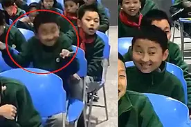 戏精！男孩合唱太投入手舞足蹈唱到翻白眼，每帧都是表情包