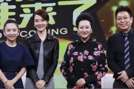 王丽云车晓母女同框，长相出众共用一张脸，女儿豪门梦碎后仍单身图片