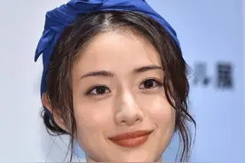 好看的发箍这么选，这么配，才是最美的打开方式图片