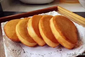 炸馒头片，不要裹蛋液，巧用一个料，馒头片更酥脆，吃着不油腻图片