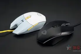 达尔优EM910牧马人轻量化游戏鼠标评测图片
