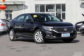 一般什么样的人会开大众帕萨特？月薪多少才养得起帕萨特图片