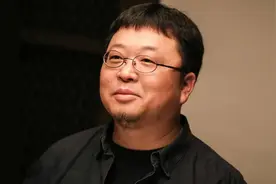 罗永浩笑谈“真还传”，再谈妻子颇感慨：有一个靠谱的老婆很重要图片