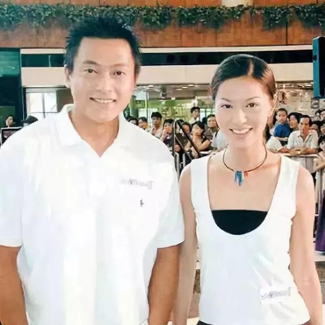 TVB经典《陀枪师姐5》来袭，她还是当年那个三元，程峰却早已不在