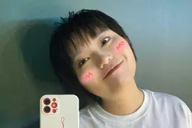 李雪琴：多么有趣的灵魂，却把吴亦凡看走了眼图片