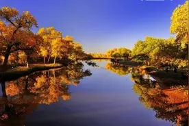 老赵的一天，就是去老澡堂泡个澡图片