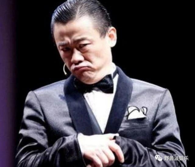 没想到游泳圈也有玄学：名字带水的都能拿金牌？
