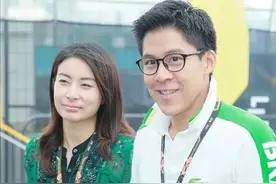 郭晶晶病情曝光，面容憔悴满头白发，她在霍家真的过得幸福吗？图片