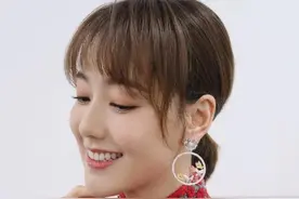 被李咏赏识的女孩，王冠如今仍单身，闺蜜薛佳凝卡点送上生日祝福图片