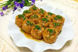 美食分享：酿豆腐、家常鸡蛋羹、蒸苹果的简单做法图片