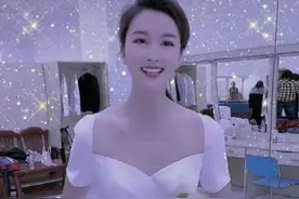 谢孟伟娇妻罕曝近照！穿婚纱颜值堪比明星，身旁却不见嘎子哥图片
