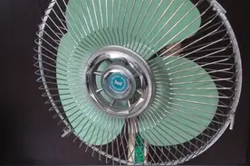 老物件：上世纪“红遍全国”的29种电风扇，有你家用过的吗？图片