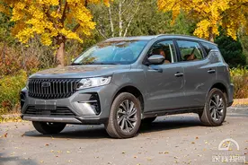 试驾吉利远景X6 Pro，不到10万元就能开回家，还要什么本田飞度？图片