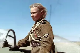 二战苏联王牌飞行员离奇失踪，46年后发现踪迹，英雄令人痛惜图片