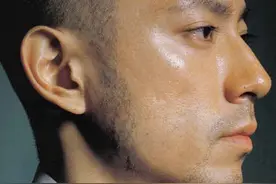 东京奥运会开幕式中的那个怪物，原来又帅又阳刚图片