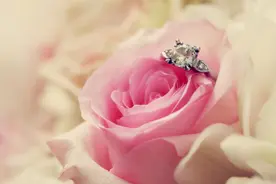 不跟你联系又不拉黑你的人，往往有以下几种心理，别乱猜了图片