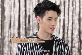 一个“戏子”三番两次议论国事，无脑言论让人直呼厉害，该管管了图片